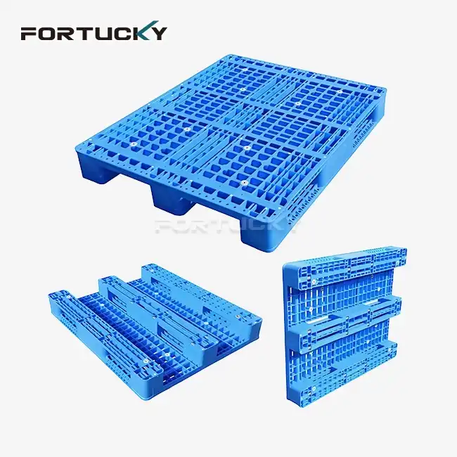 Which is more efficient in warehouse circulation, the 3 Runners pallet or the double-sided pallet?